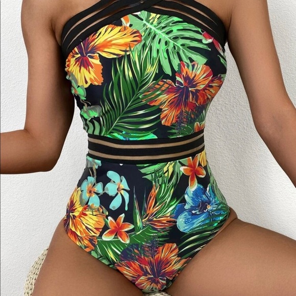 NWOT Floral Bathingsuit - Picture 6 of 8